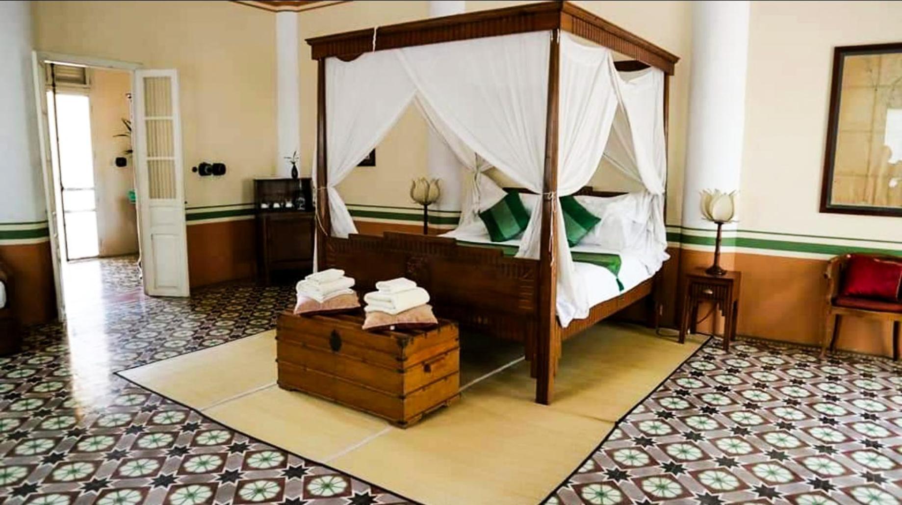 La Villa Баттамбанг Экстерьер фото