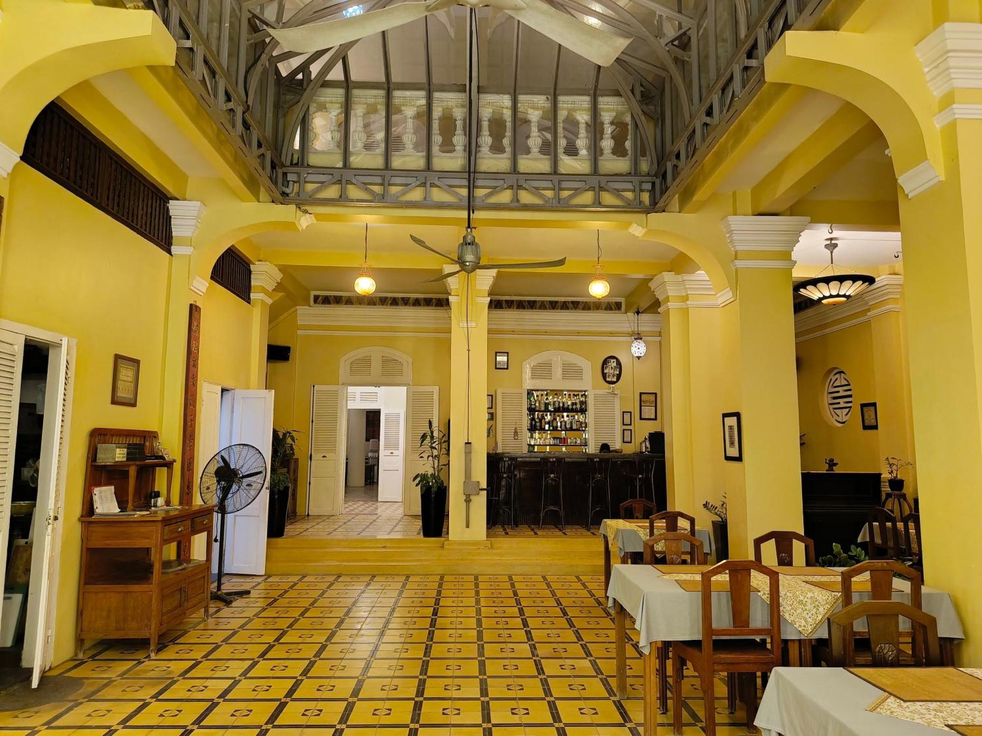 La Villa Баттамбанг Экстерьер фото