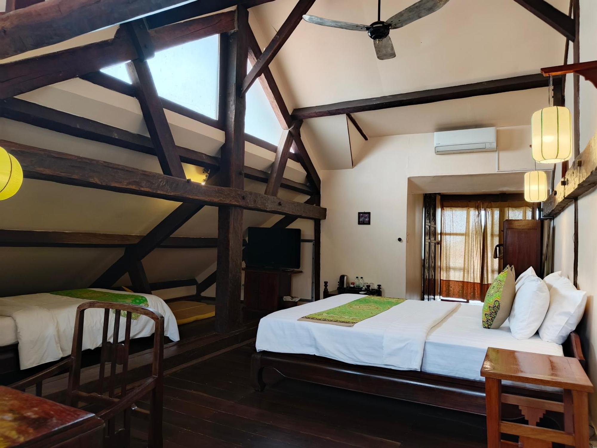 La Villa Баттамбанг Экстерьер фото