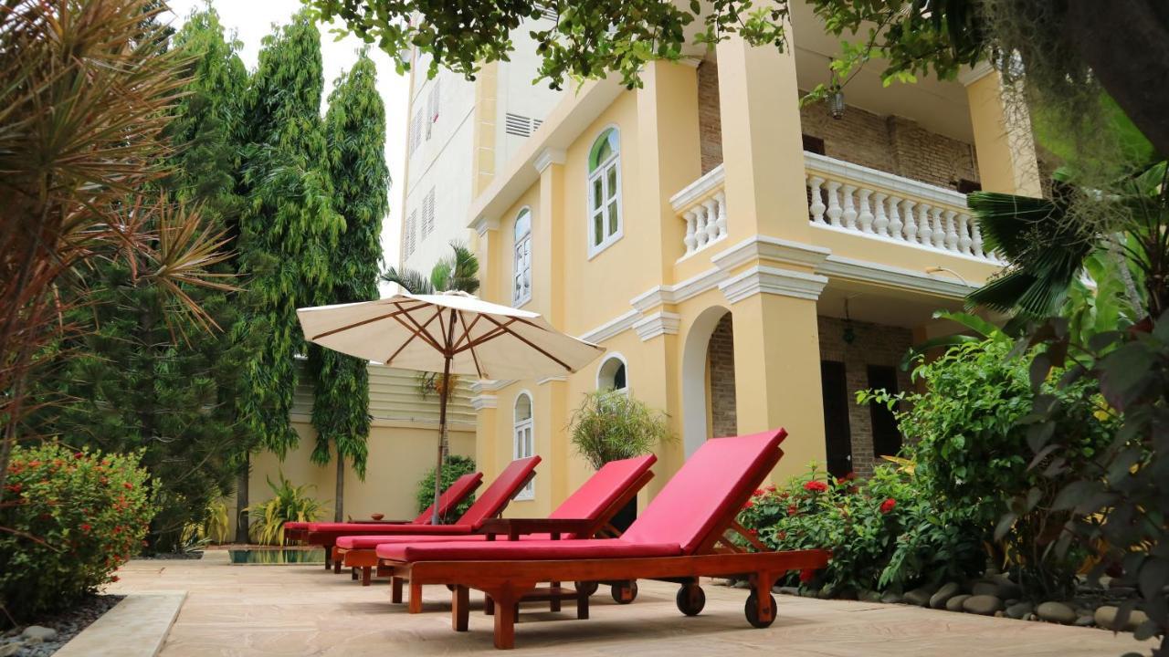 La Villa Баттамбанг Экстерьер фото